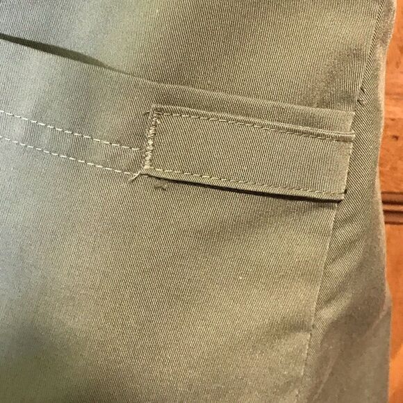 Sanibel Scrubs Stretch Top Women's S Olive V-Neck 4 Pockets Poly Rayon Spandex - Picture 7 of 12